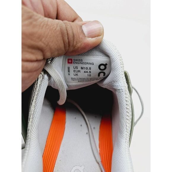 OnCloud Men 10.5 with Arch Support main image 4